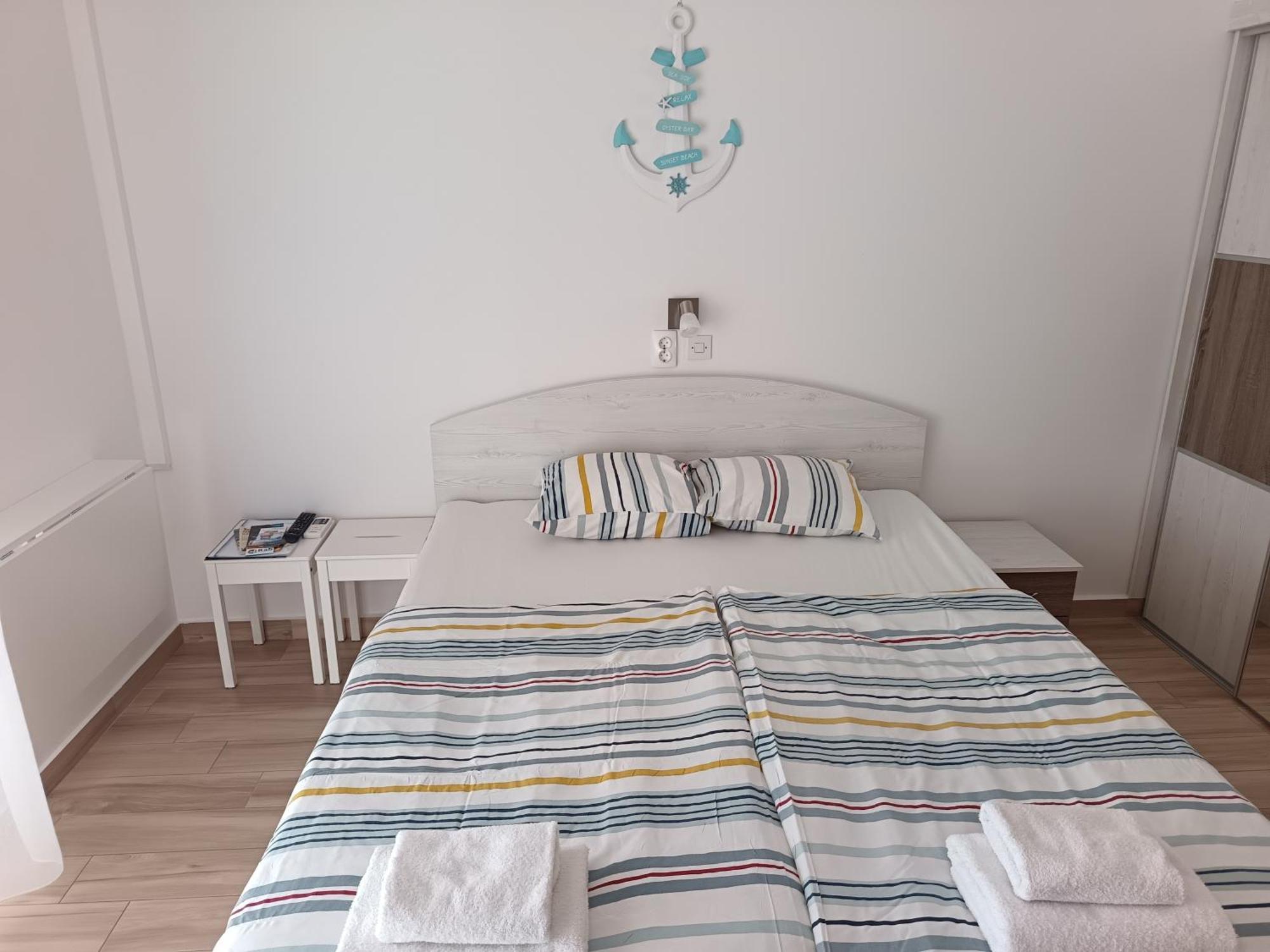 Apartmani Andela Kordic Supetarska Draga Εξωτερικό φωτογραφία