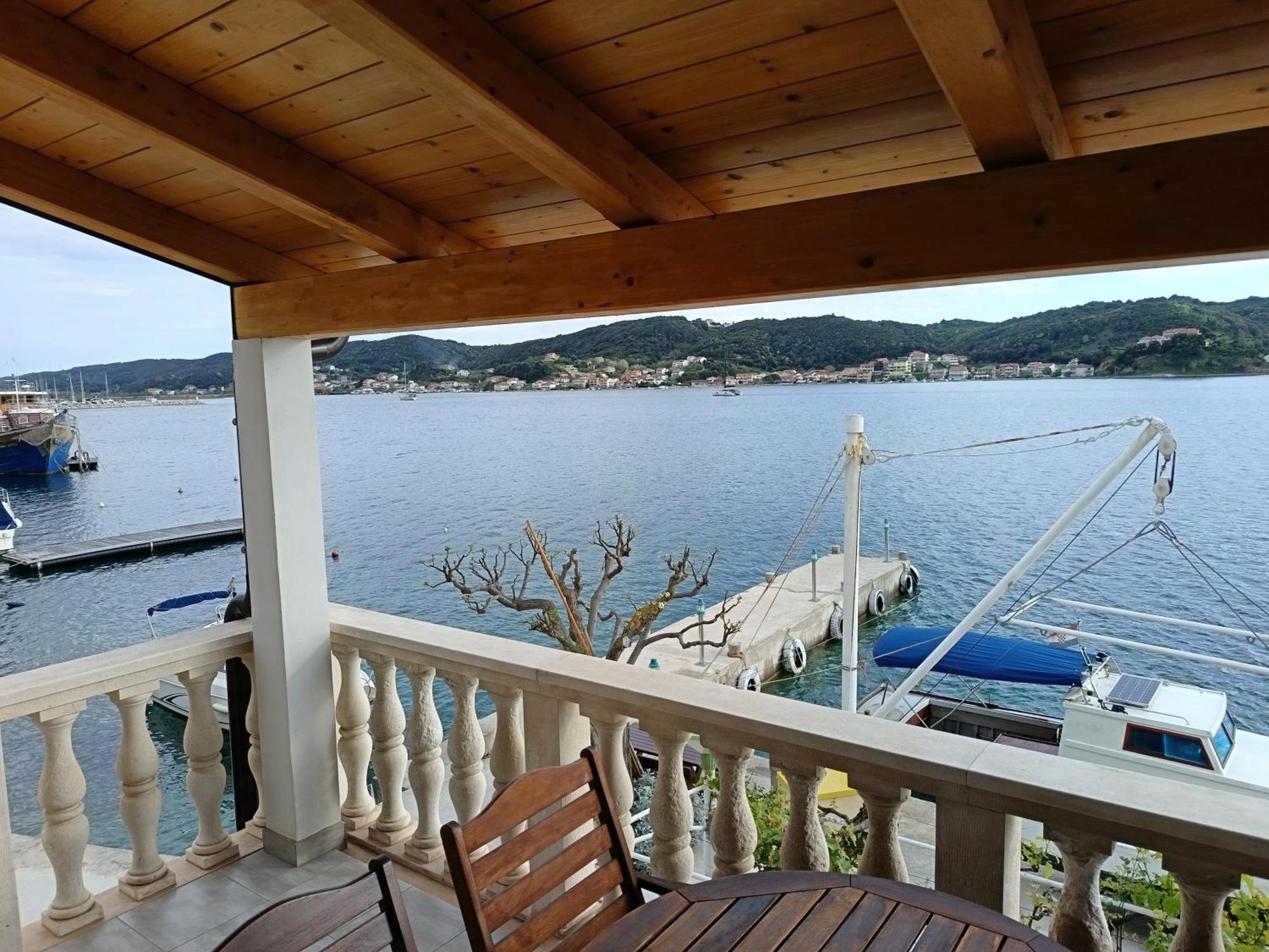 Apartmani Andela Kordic Supetarska Draga Εξωτερικό φωτογραφία